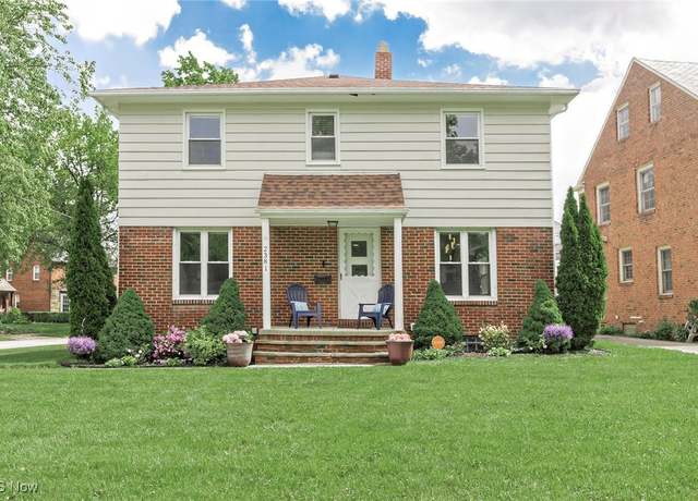 Property at 2381 Charney Rd, University Heights, OH 44118, 4 beds, 2.5 baths