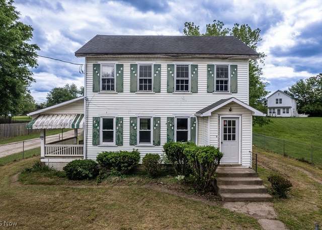 Property at 238 Washington St, Elizabeth, WV 26143, 3 beds, 1 bath