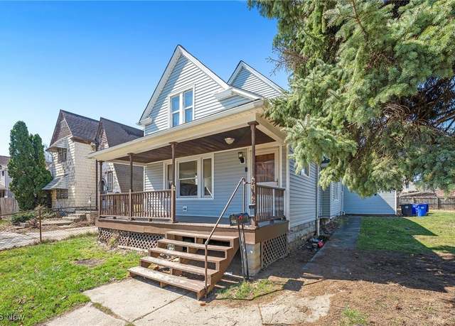 Property at 2142 W 95th St, Cleveland, OH 44102, 6 beds, 2 baths