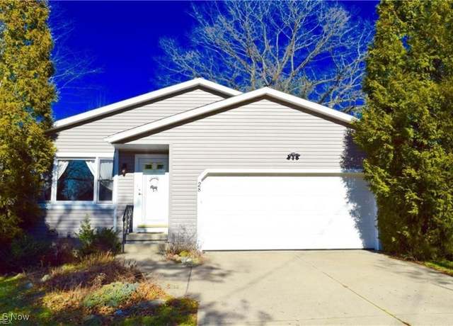 Property at 28 Shanafelt Ave, Tallmadge, OH 44278, 3 beds, 2 baths