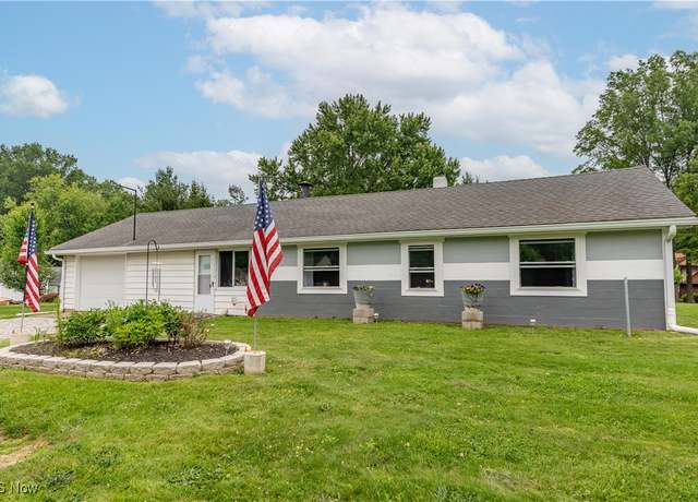 Property at 3289 Mayfair Rd, Akron, OH 44312, 2 beds, 1 bath