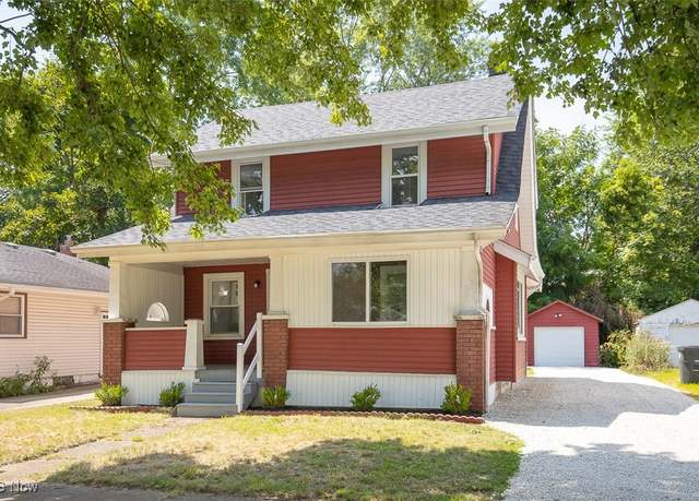 Property at 976 Valdes Ave, Akron, OH 44320, 3 beds, 2 baths