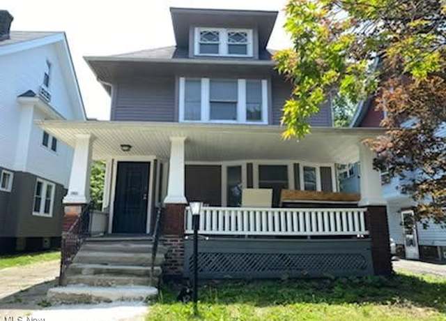 Property at 11800 Buckingham Ave, Cleveland, OH 44120, 3 beds, 1.5 baths