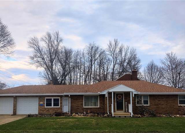 Property at 4376 22nd St NW, Canton, OH 44708, 3 beds, 2 baths
