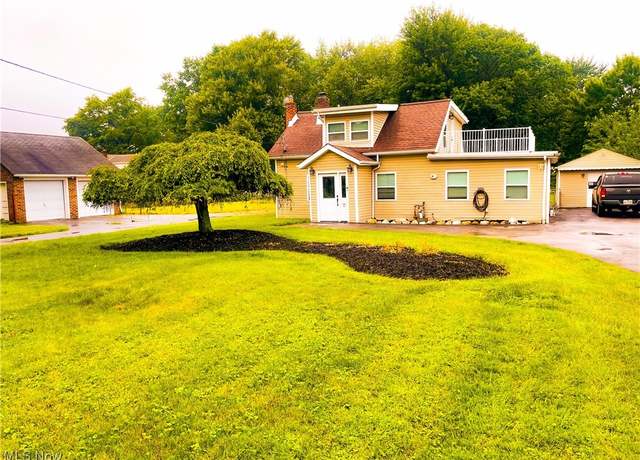 Property at 5242 W 220th St, Fairview Park, OH 44126, 3 beds, 2.5 baths