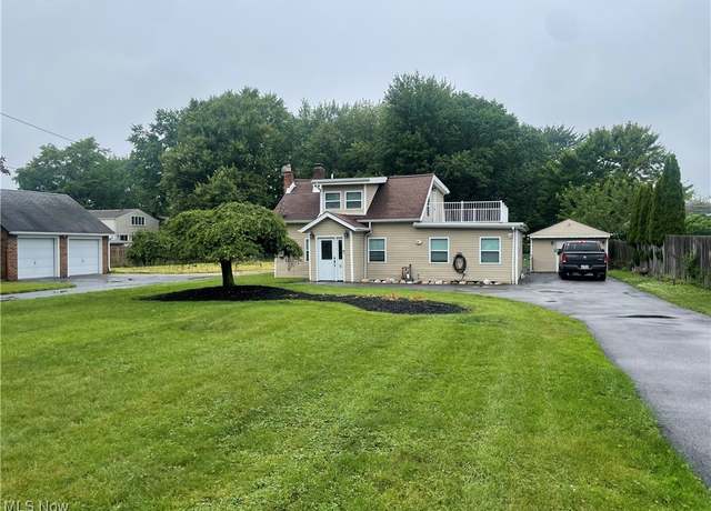Property at 5242 W 220th St, Fairview Park, OH 44126, 3 beds, 2.5 baths