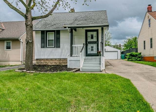 Property at 19605 Fairway Ave, Maple Heights, OH 44137, 3 beds, 1 bath
