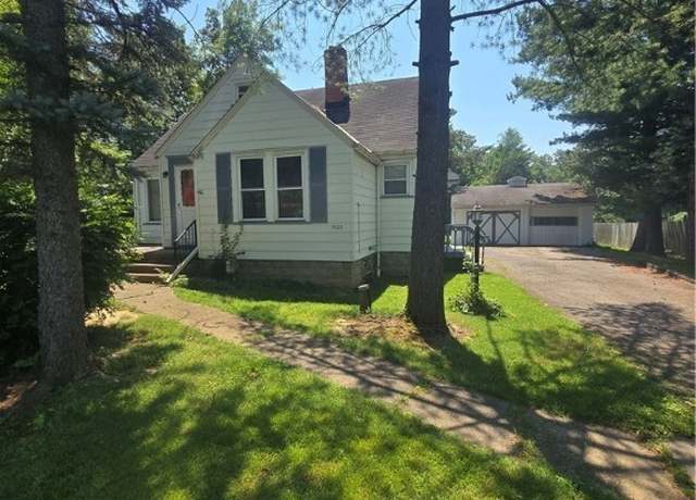 Property at 9625 Tilby Rd, North Royalton, OH 44133, 2 beds, 1 bath
