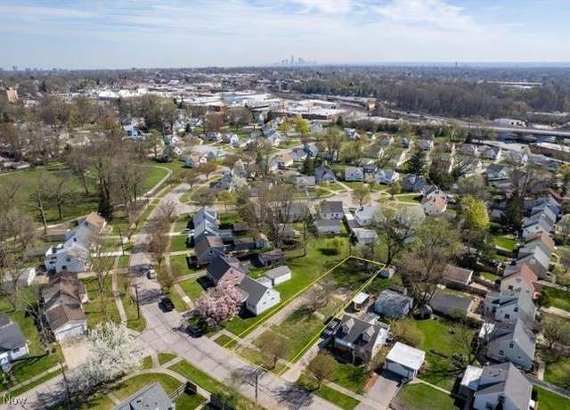 Property at 15327 Greenhill Rd, Cleveland, OH 44111