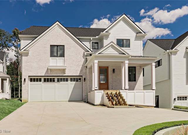 Property at 213 S Main St, Chagrin Falls, OH 44022, 4 beds, 4.5 baths