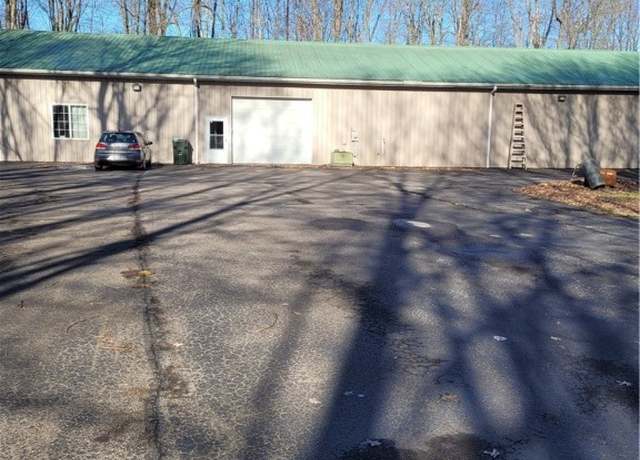 Property at 7544 State Rd, Wadsworth, OH 44281, 1 bath