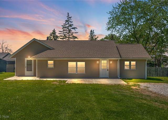 Property at 1432 Garfield Ave, Brunswick, OH 44212, 3 beds, 1 bath