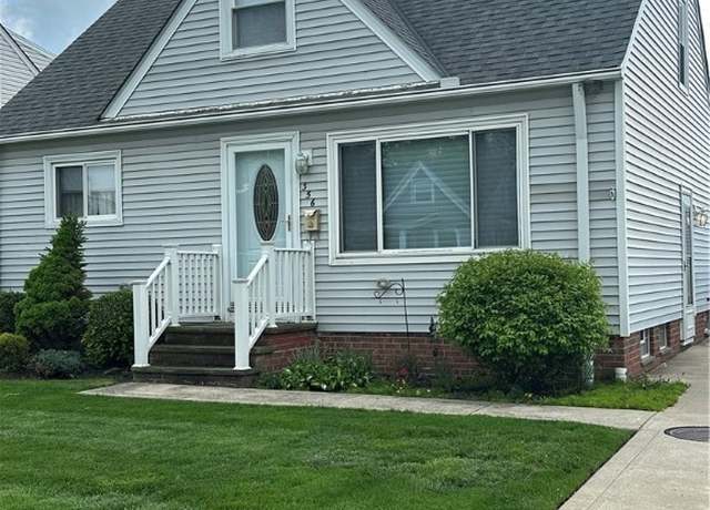 Property at 356 E 330th St, Willowick, OH 44095, 3 beds, 2 baths