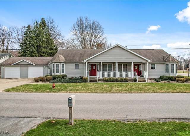 Property at 4591 Churchill Rd, Youngstown, OH 44505, 6 beds, 4 baths