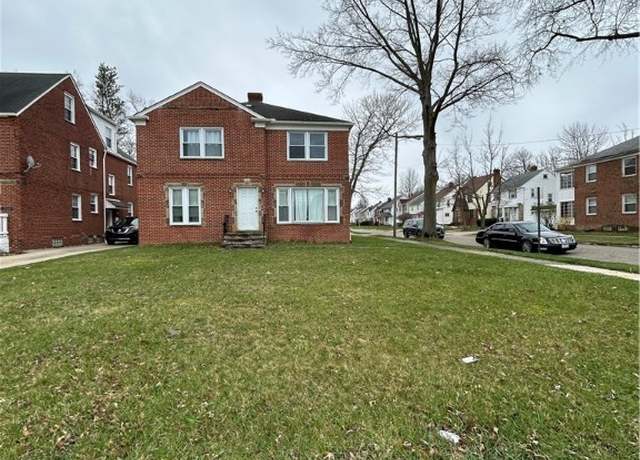 Property at 13678 Cedar Rd, University Heights, OH 44118, 4 beds, 2.5 baths