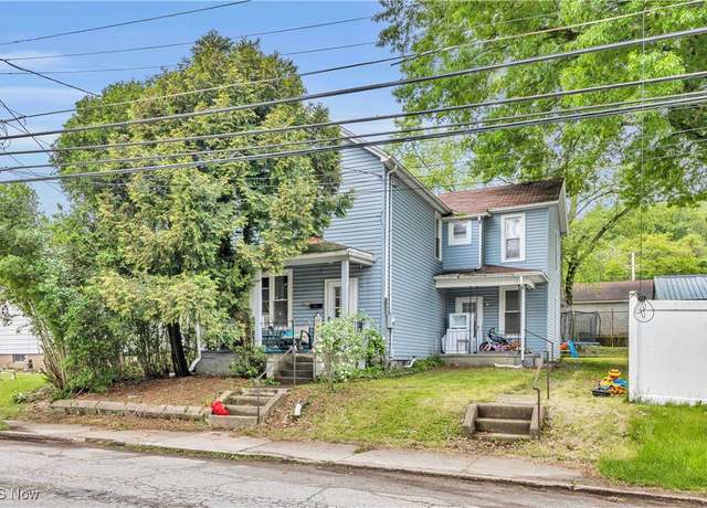 Property at 2011 Clark Ave, Wellsville, OH 43968, 4 beds, 2 baths