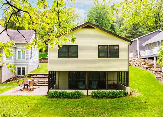 Property at 32094 Woodale Dr, Hanoverton, OH 44423, 3 beds, 1 bath