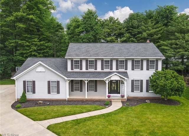 Property at 4314 Cheval Cir, Stow, OH 44224, 4 beds, 2.5 baths