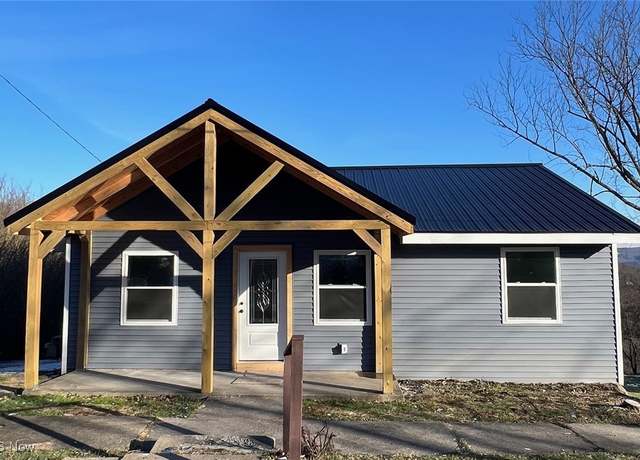 Property at 1234 Sunnyside St, East Liverpool, OH 43920, 3 beds, 1 bath