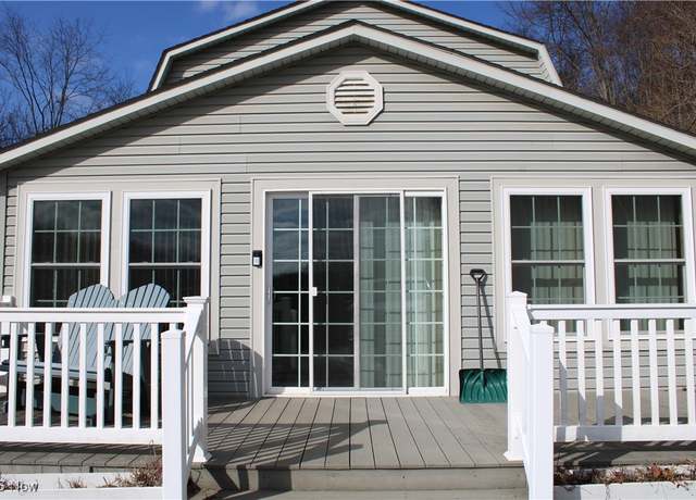 Property at 39000 Lees Run Rd, Cadiz, OH 43907, 2 beds, 1 bath