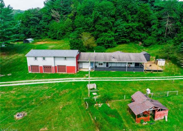 Property at 43768 County Road 58, Coshocton, OH 43812, 2 beds, 1 bath