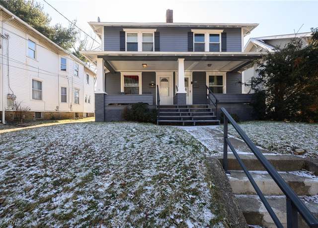 Property at 1414 16th St NW, Canton, OH 44703, 6 beds, 2 baths