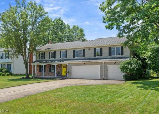 Property at 6910 Longview Dr, Solon, OH 44139, 4 beds, 2.5 baths