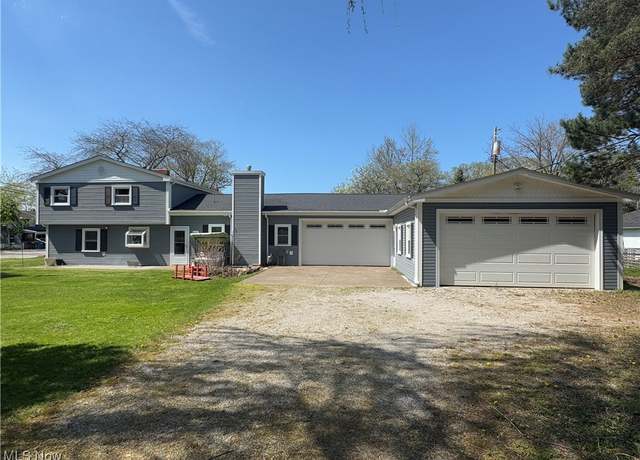 Property at 867 Vermilion Rd, Vermilion, OH 44089, 4 beds, 2 baths