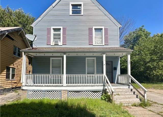 Property at 763 E 93rd St, Cleveland, OH 44108, 8 beds, 3 baths