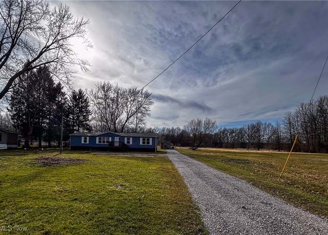 Property at 6335 Hoagland Blackstub Rd, Cortland, OH 44410, 3 beds, 2 baths