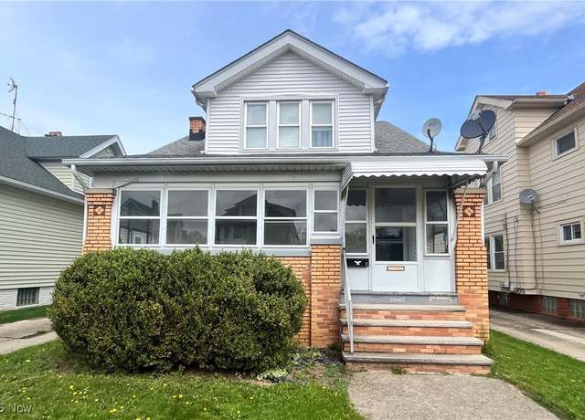 Property at 10007 Parkview Ave, Garfield Heights, OH 44125, 4 beds, 2 baths