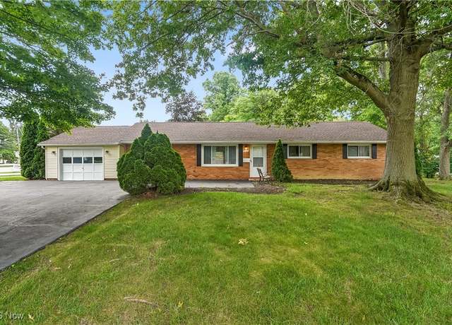 Property at 4120 Klein Ave, Stow, OH 44224, 3 beds, 2 baths