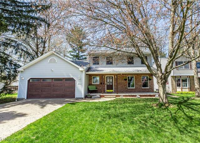 Property at 242 Western St, Ravenna, OH 44266, 3 beds, 2.5 baths