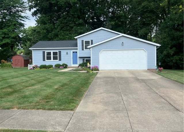 Property at 9589 Brayes Manor Dr, Mentor, OH 44060, 3 beds, 2 baths