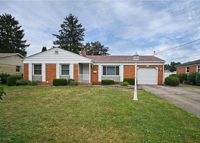 Property at 928 Edenridge Dr, Boardman, OH 44512, 3 beds, 3 baths