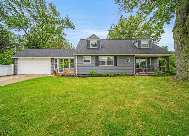 Property at 2039 S Green Rd, South Euclid, OH 44121, 4 beds, 2 baths