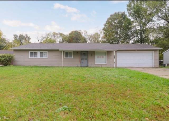 Property at 24605 Uppingham Rd, Bedford Heights, OH 44146, 4 beds, 1.5 baths
