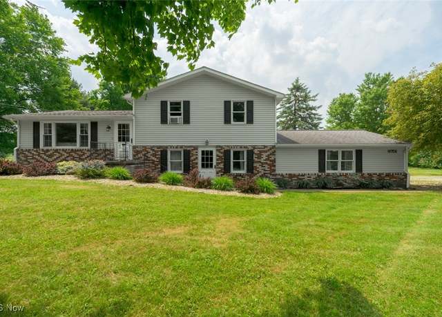 Property at 13647 Leffingwell Rd, Berlin Center, OH 44401, 3 beds, 2 baths