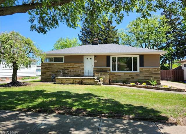 Property at 6519 Anita Dr, Parma Heights, OH 44130, 3 beds, 2 baths