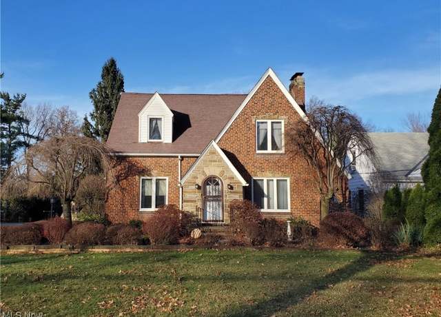Property at 28440 Detroit Rd, Westlake, OH 44145, 4 beds, 4 baths
