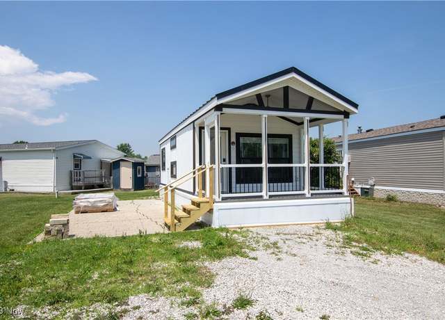 Property at 4495 Darr-hopfinger Rd #33, Port Clinton, OH 43452, 2 beds, 1 bath