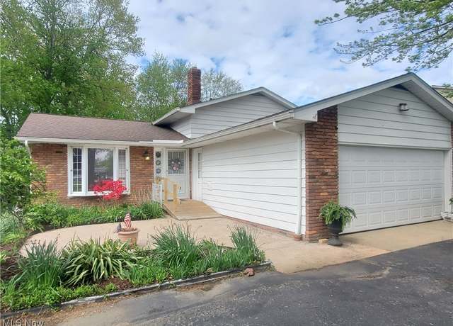 Property at 34671 Lake Shore Blvd, Timberlake, OH 44095, 3 beds, 1.5 baths