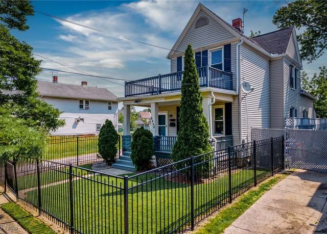 Property at 3325 W 98th St, Cleveland, OH 44102, 5 beds, 2 baths