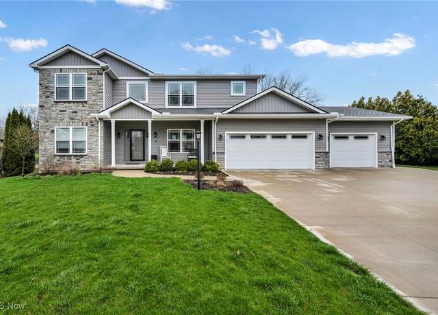 Property at 4253 Vincent Dr, Seven Hills, OH 44131, 4 beds, 3.5 baths