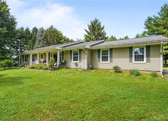 Property at 12221 Chamberlain Rd, Aurora, OH 44202, 4 beds, 2.5 baths