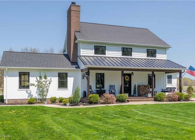 Property at 16159 Salem Church St NE, Alliance, OH 44601, 4 beds, 3.5 baths