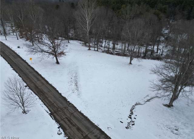 Property at 9585 Country Club Estate Dr, Byesville, OH 43723