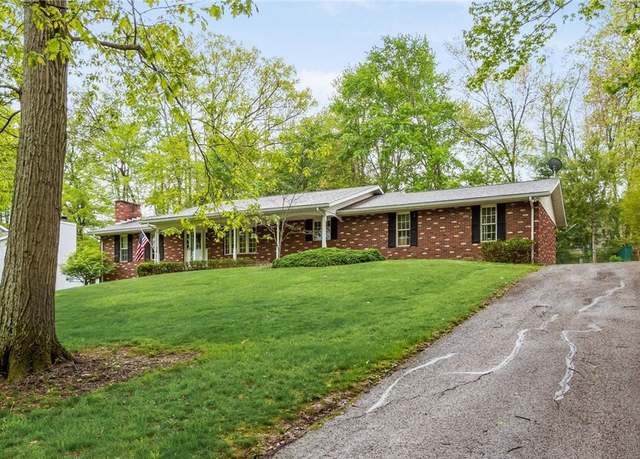 Property at 1830 Aspen Dr, Zanesville, OH 43701, 5 beds, 3 baths