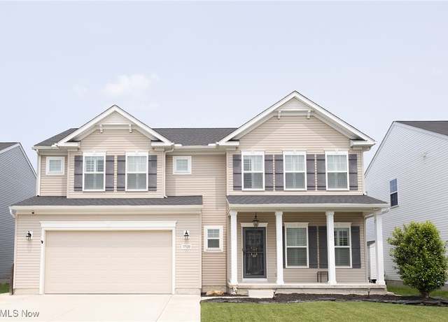 Property at 37328 Sandy Ridge Dr, North Ridgeville, OH 44039, 3 beds, 2.5 baths