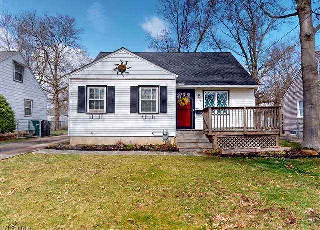 Property at 638 Cornell Ave, Elyria, OH 44035, 3 beds, 1 bath